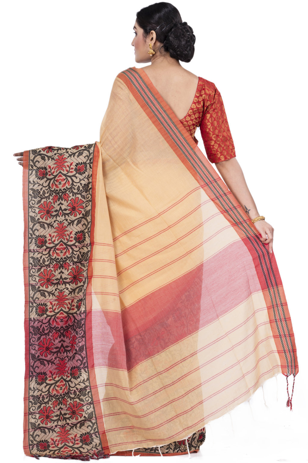 Cream Pure Cotton Begompuri_Hand Hand Loom Saree (669)